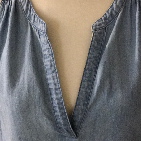 Soft Joie Variegated Chambray Sleeveless Dress - Picture 3 of 7